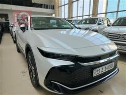 تۆیۆتا كراون سێگنیا